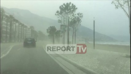 Report TV - "Ngrin" porti i Vlorës, deti 8 ballë pezullon lundrimin detar