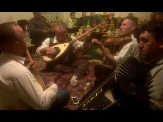 Ali e luan zogjani Moj kosov gjaku im