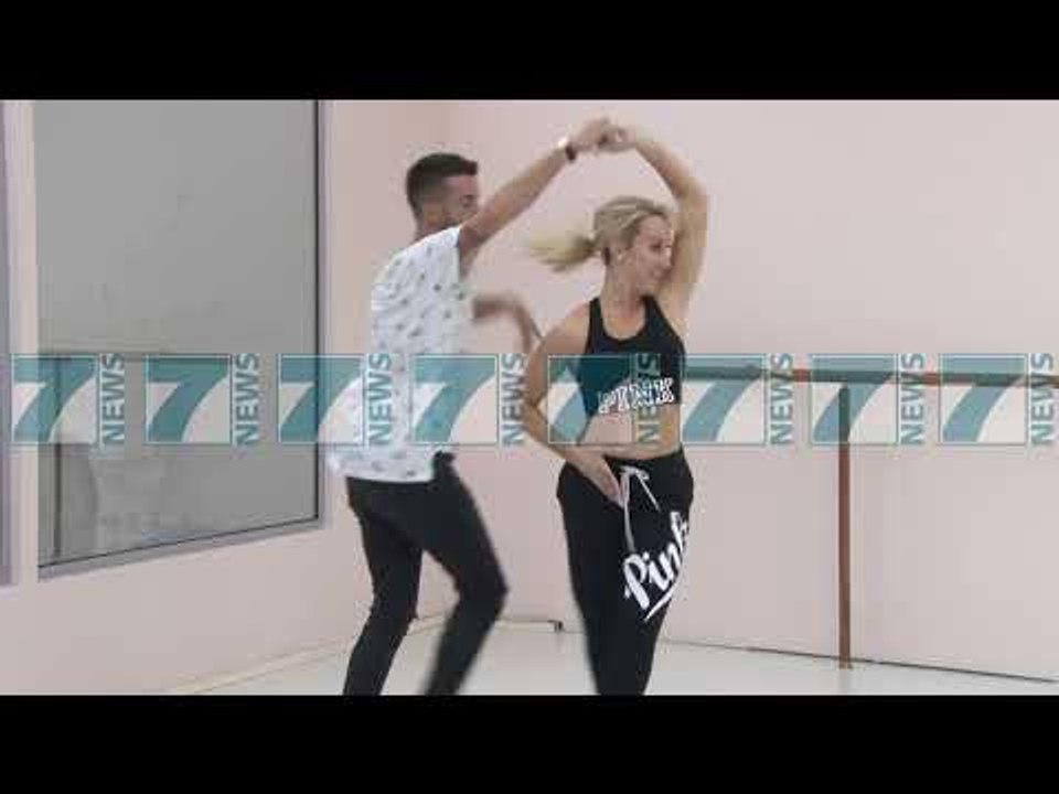 TE GJITHE BASHKE NE "DANCING", SPEKTAKLI VJEN TE PREMTEN NE VIZION PLUS - News, Lajme - Kanali 7