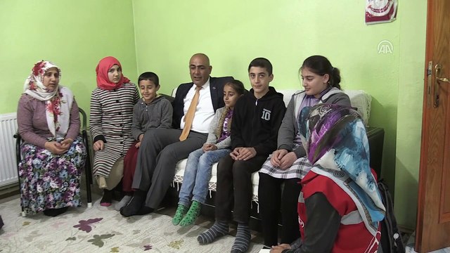 EVLADA ADANAN ÖMÜRLER - Annesiz büyüdü, 4 çocuğa koruyucu anne oldu - MUŞ