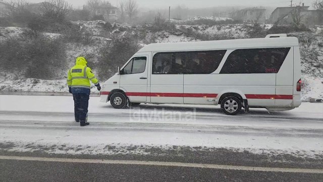 Verilindja mbulohet nga bora