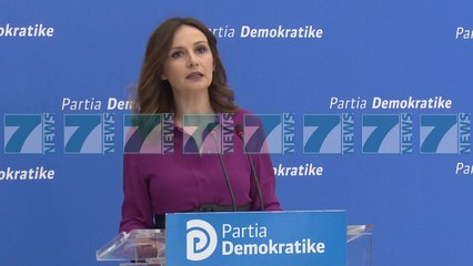 PD AKUZON QEVERINE SE VARFEROI SHQIPTARET - News, Lajme - Kanali 7