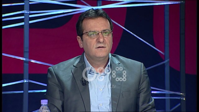 Ora News - Çollaku: Ka grupe kriminale në Shqipëri që nuk shesin më pak se 10 kg kokainë