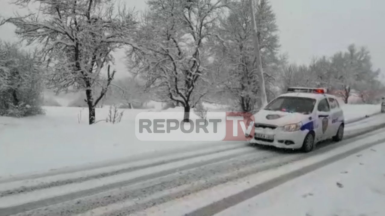 Report TV - Moti i keq, reshje shiu e dëbore në disa qarqe