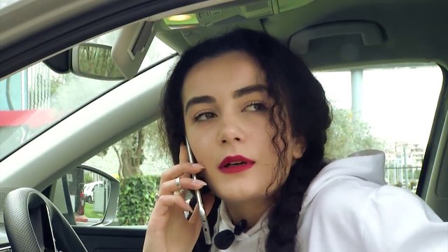 Mos i fol shoferit - Këshilla nga Rudina për të bërë për vete një mashkull