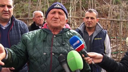 Rrogozhinë, mungojnë kanalet e ujërave të zeza - Top Channel Albania - News - Lajme