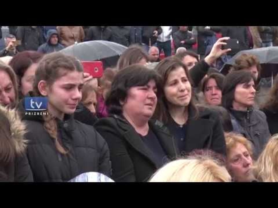Në përvjetorin e 19-të të masakrës në krushë të vogel, dhimbje, lotë edhe rënkime