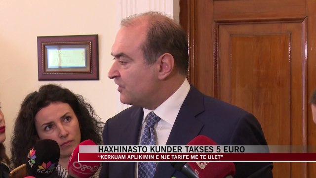Haxhinasto kundër taksës 5 euro në Rrugën e Kombit - News, Lajme - Vizion Plus