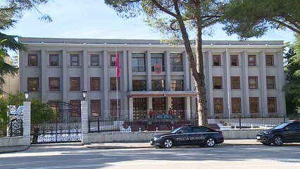 Edhe Presidenca me kullë - Top Channel Albania - News - Lajme