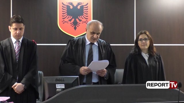 Report TV - Grabitja e 340 ha tokë në Vlorë, dënohen me 43 vite burg 4 zyrtarë