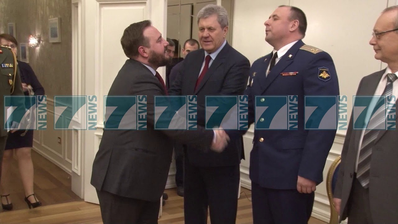 DIPLOMATE DHE ANALISTE, "DEBIMI I RUSEVE, VENDIM I DREJTE" - News, Lajme - Kanali 7