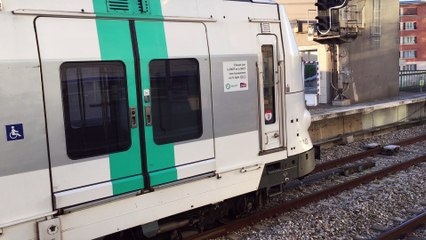 Z 1600 ( MI 09 ) - RER A - Joinville-le-Pont