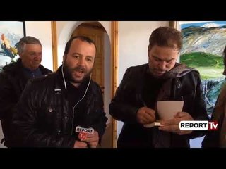 Report TV - Gjirokastër, Timo Flloko në shtëpinë e  Kadaresë: Teatrit t’i ruhet vlerat kulturore