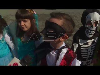 Shkup, fëmijët festojnë Ditën e Gënjeshtrave