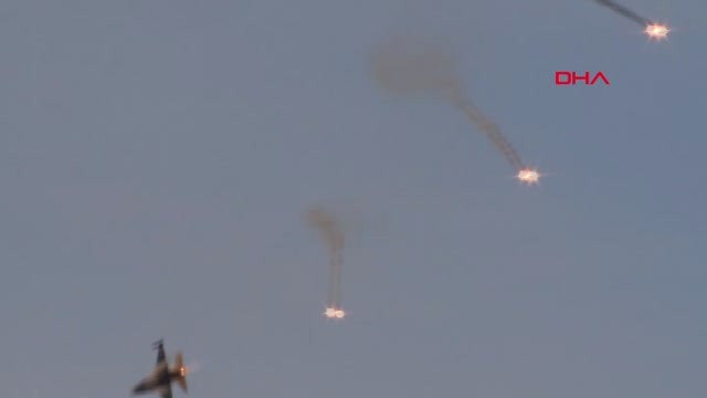 Solotürk Genç Kartallar İçin Uçtu