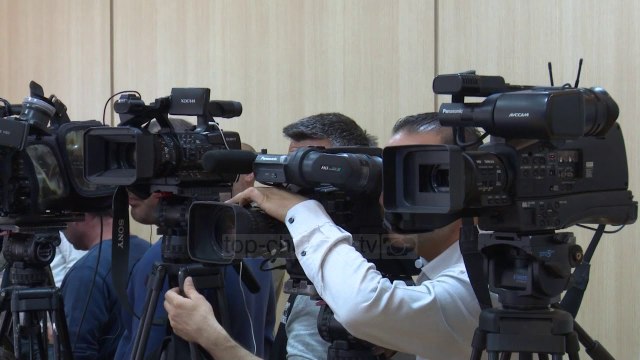 Basha: Qytetarët i thanë ‘Ndal!’, Edi Ramës. Të tërhiqet policia