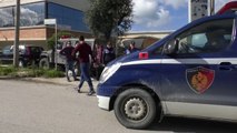 Granata alarmon Vlorën, u gjet pranë një banese - Top Channel Albania - News - Lajme