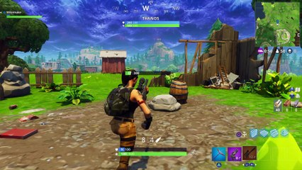 BEATING THANOS BY HIDING IN A BUSH (Fortnite funny moments)