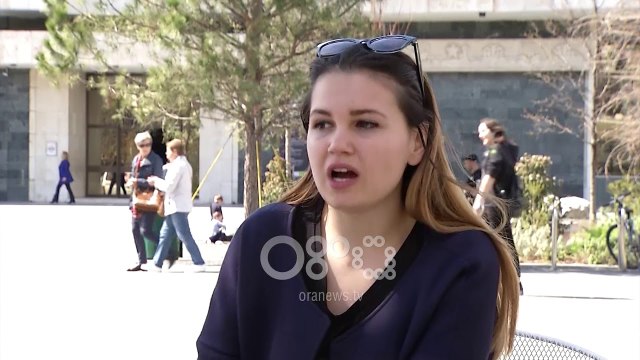 Ora News - Debati për LGBT, psikologët: Shkollat nuk janë ende gati