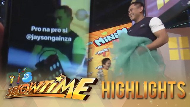It's Showtime MiniMe 3: Jayson Gainza steals a nap backstage