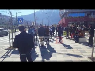 Download Video: Rruga e Kombit, sot masa e sigurisë për protestuesit, pamjet para Gjykatës së Kukësit