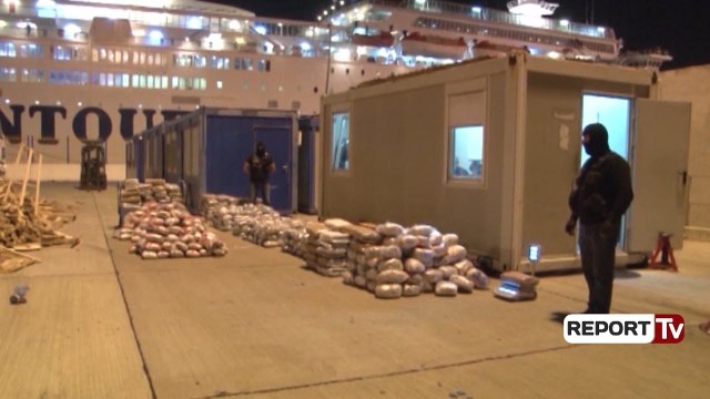 Report TV - Trasferimi i dosjeve, Gjykata e Lartë 'shpëton' Krimet e Rënda