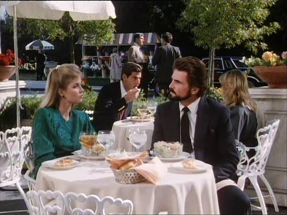 Hotel  S03E22 - Konkurrenten