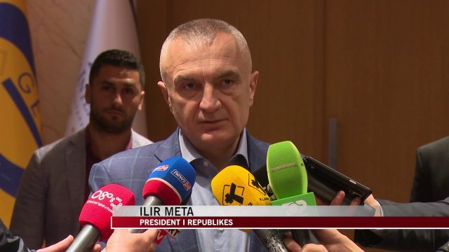 Rruga e Kombit , Ilir Meta bën thirrje për qetësi dhe dialog - News, Lajme - Vizion Plus