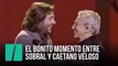 El bonito momento entre Salvador Sobral y Caetano Veloso en Eurovisión 2018