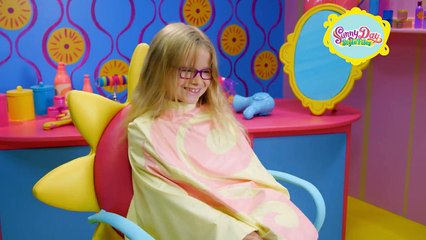 How to Make a Pumpkin Bun   Style Files Hair Tutorial - Sunny Day - Nick Jr.