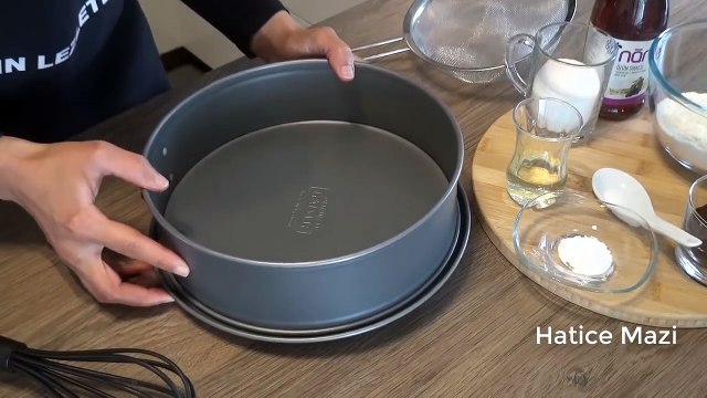 Yumurtasız Sütsüz Kakaolu KEK Tarifi | Hatice Mazı ile Yemek Tarifleri