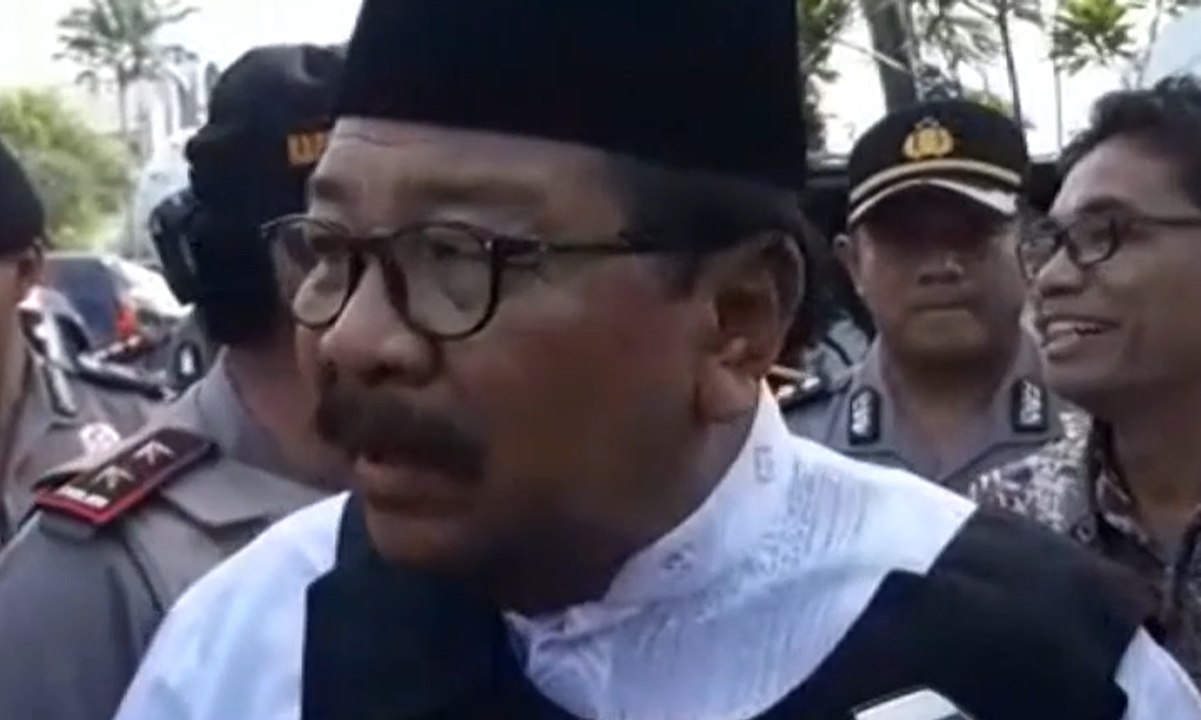 Gubernur Jatim: Kita Tidak Takut, Kita Harus La...