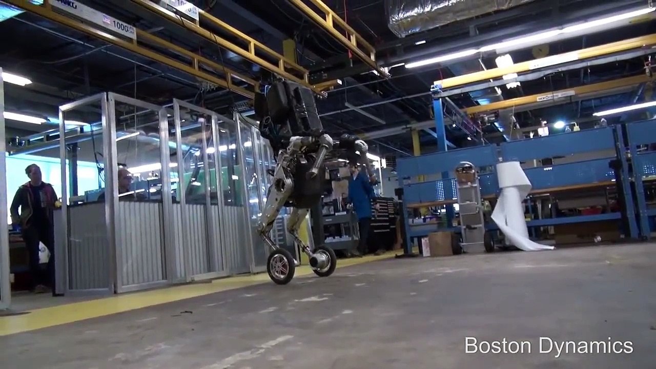 Boston Dynamics vs. Lego Mindstroms EV3