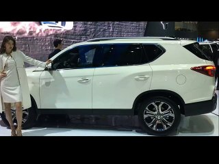 2018 Mahindra Y400 XUV700 Prices Reviews