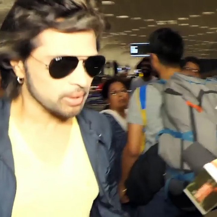 Himesh Reshammiya With wife Sonia Kapoor _ Depart's Dubai For Honeymoon