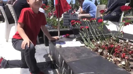 Evin İçi Boş Anne, Çünkü Babam Yok"