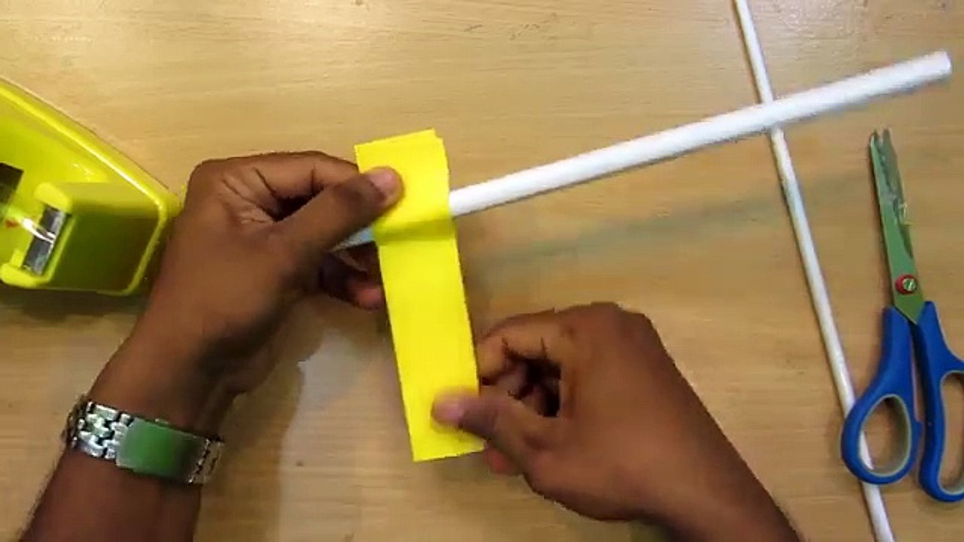 How To Make A Simple Paper Gun That Shoots Paper Bullet Easy Tutorials