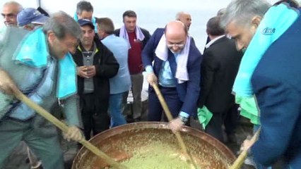 Simav’da büyük hayır ve toplu sünnet merasimi