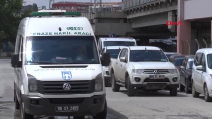 Ankara Metronun Önüne Atlayarak İntihar Etti