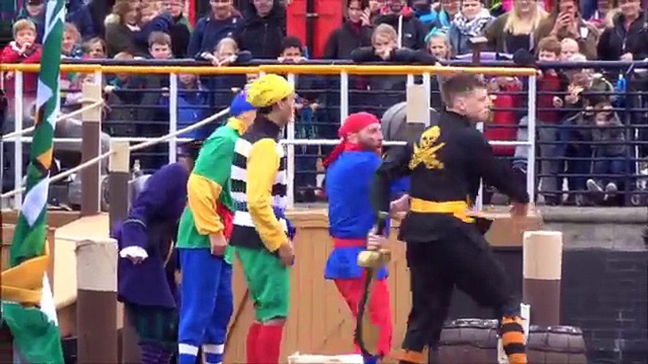 Return to Skeleton Bay, Pirates of skeleton bay 2017 Legoland windsor New Show, Stunts, Story, Score