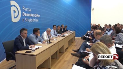 Report TV - Ndryshimet në statu, përjashtohen dhëndri i Berishës dhe 24 figura nga Kryesia e PD