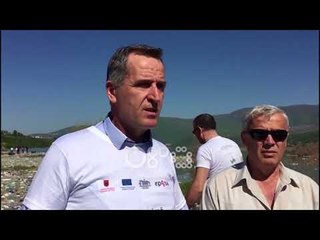 Ora News - Nis aksioni për pastrimin e liqenit të Fierzës