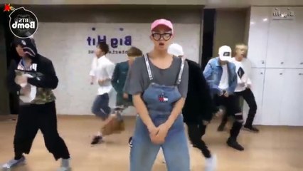 Dance Practice  BTS VS BLACKPINK