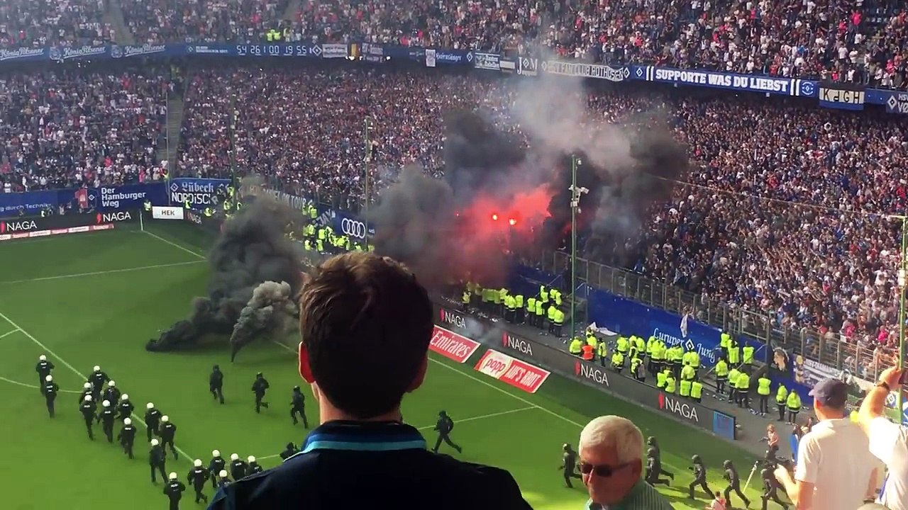 Hamburger SV - Borussia Mönchengladbach | Pyro-Krawalle & Spielunterbrechung | 12.05.2018