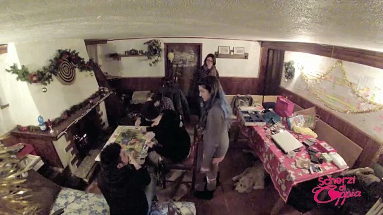 AMORE TI HO TRADITO! SCHERZO BASTARDO!