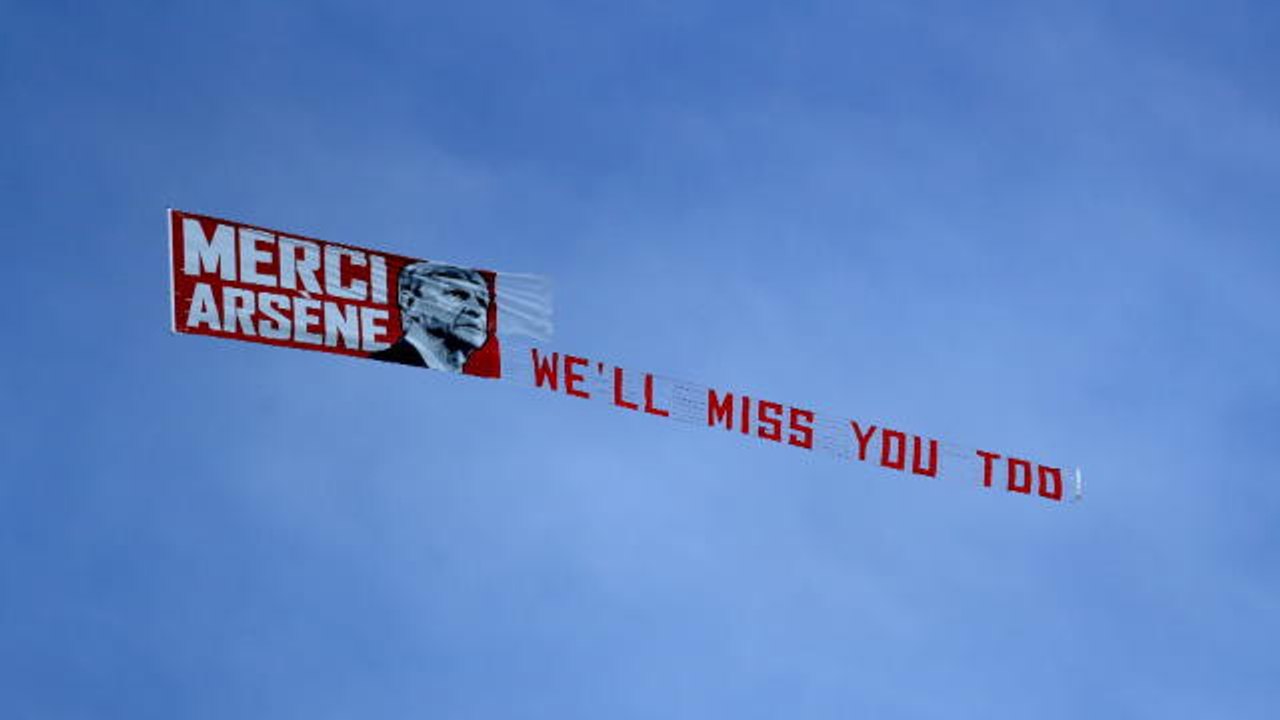 'They had the wrong banner' - Wenger on respect from the Arsenal fans