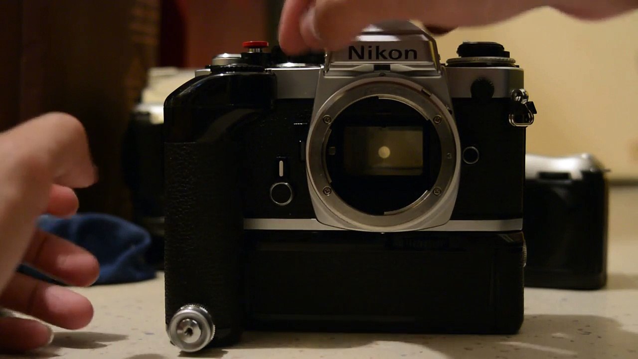 Nikon FE Shutter Sound With MD-12 MR-3