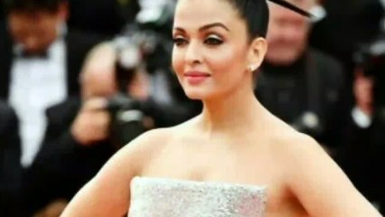 Cannes Film Festival 2018: ऑफ शोल्डर गाउन में जब रेड कार्पेट पर उतरीं ऐश्वर्या तो थम गईं सबकी