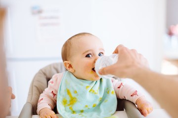 Les jus de fruit sont ils mauvais pour les bébés ?