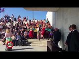 Stop - Një grup studentësh nga Islanda duke kënduar “Kur më vjen burri nga stani”. 10 prill 2018
